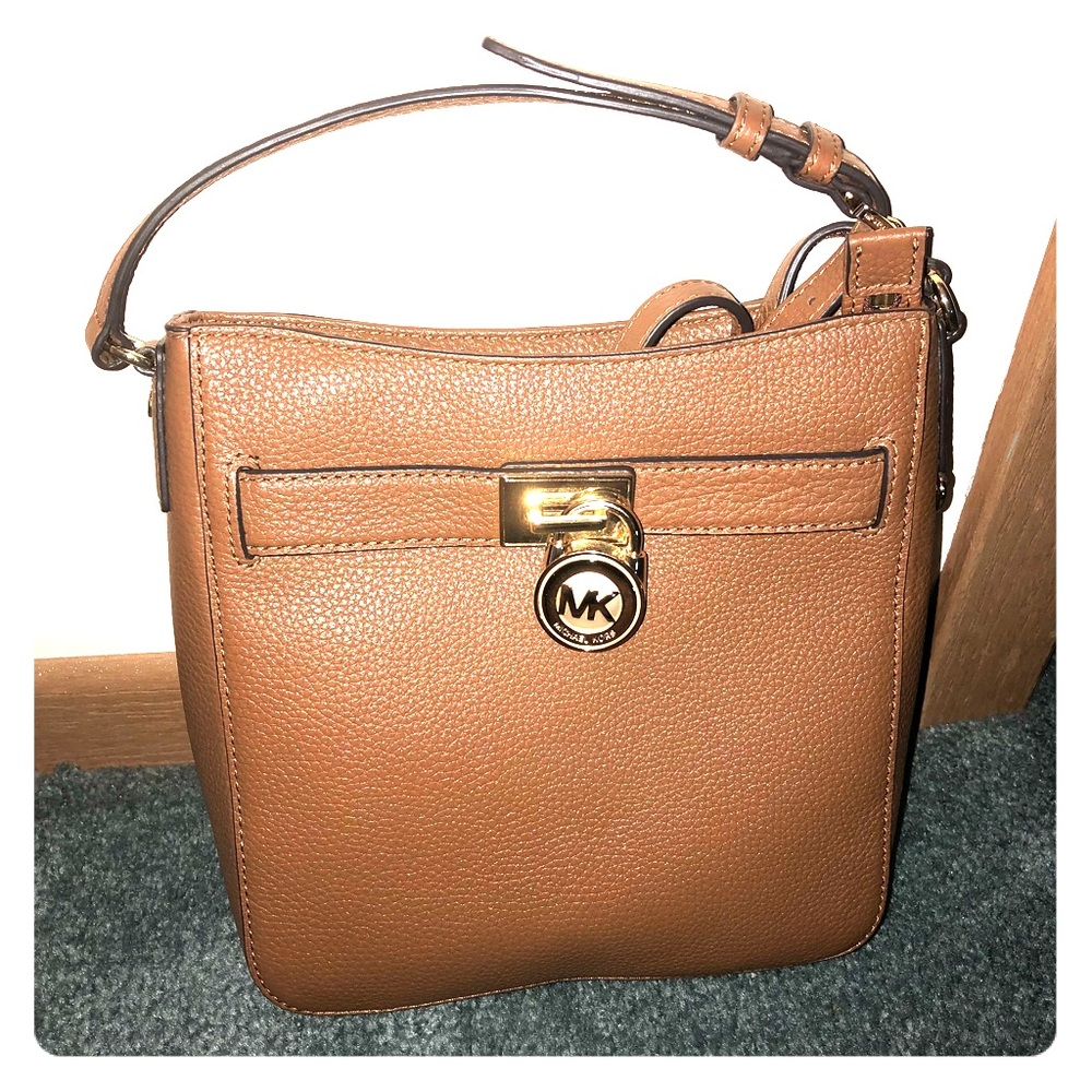 NWT Michael Kors Hamilton Traveler !HOST PICK!